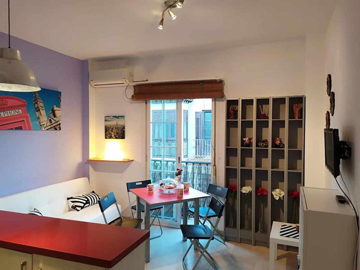 Charming Malaga Stay Walk To Top Sights ภายนอก รูปภาพ